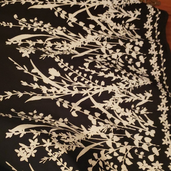 Max Studio brand tank style maxi length dress - Picture 2 of 3